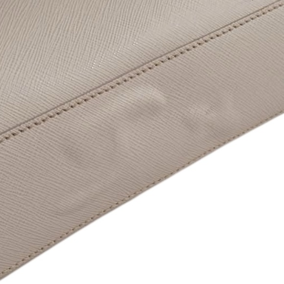 👜🍄🟫 PRADA Saffiano Leather Laptop Tote – Bone / Mushroom 🍄🟫👜 - Picture 9 of 15